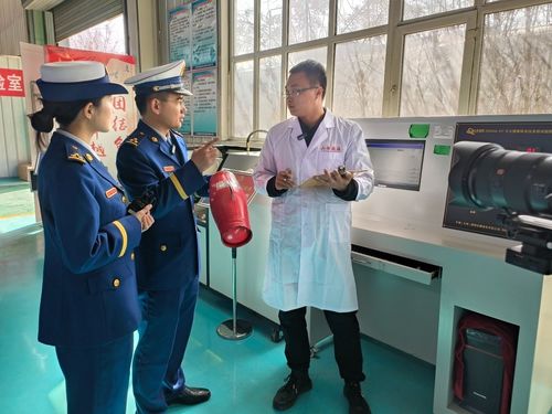 朔州市消防救援支隊(duì)集中銷(xiāo)毀不合格消防產(chǎn)品 筑牢消防安全防線(xiàn)