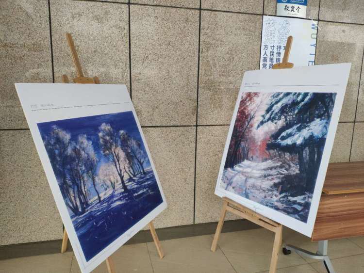 華東理工首開“藝術(shù)黨課” 油畫大師吳宜恩以筆講述中國故事